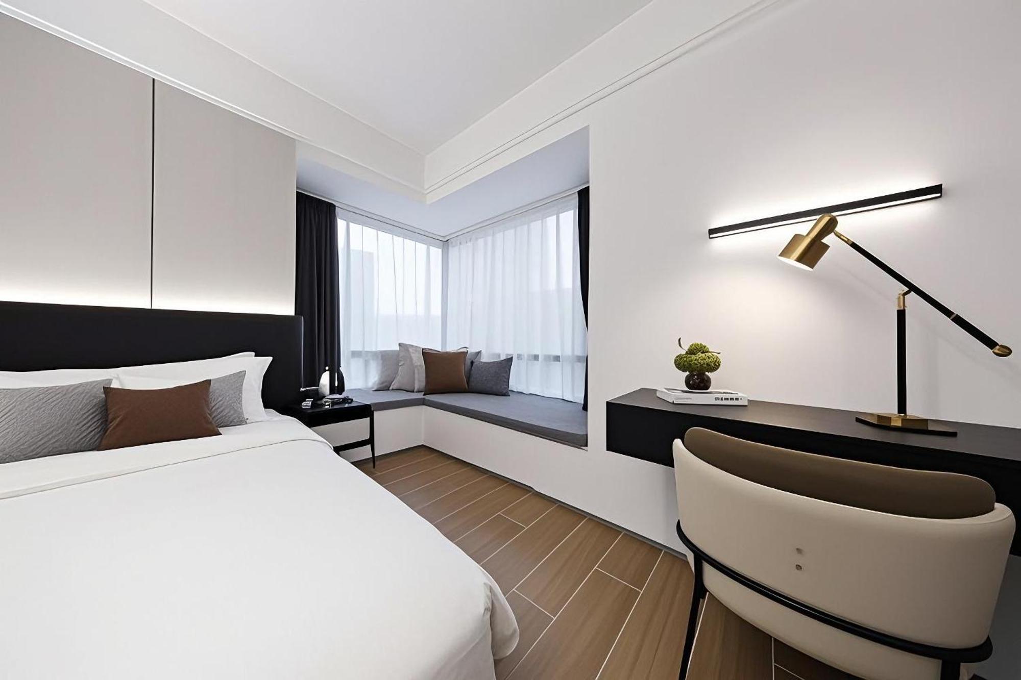 Hesongxuan Hotel Guangzhou Buitenkant foto